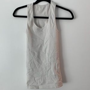 White ribbed sugar lips tank top